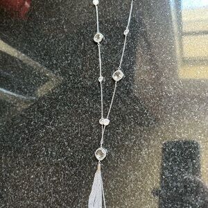 Elegant Silver Necklace with Crystal Accents